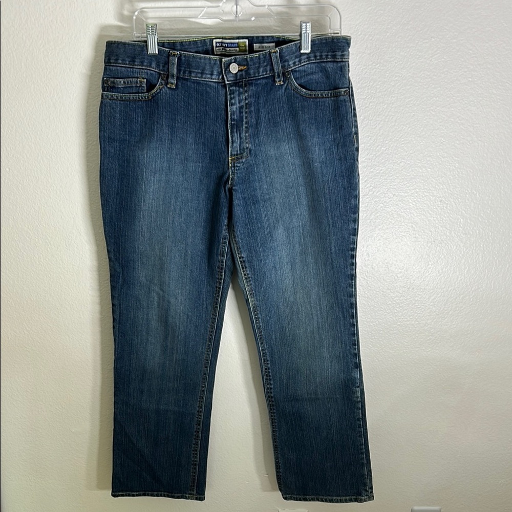 Old Navy Blue Straight Jeans Classic Style